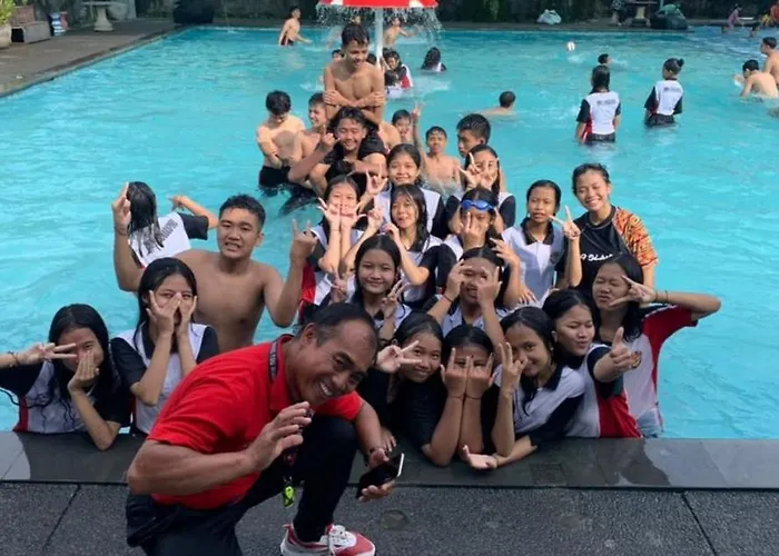 ゲストハウス Srinadi Waterpark Klungkung